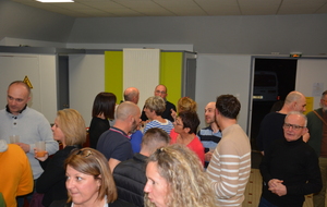 Tout ce monde, ça fait fouilli, n'est-ce pas Georges ?