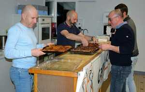 On sert les desserts