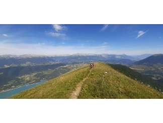 Arnaud a couru à travers de magnifiques paysages